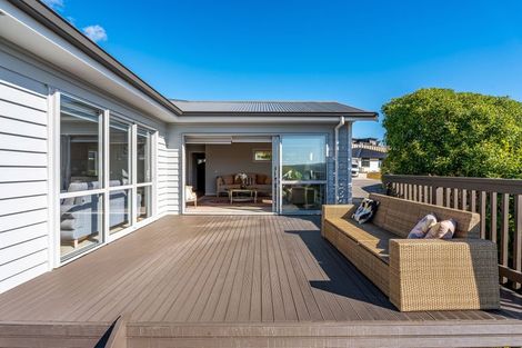 Photo of property in 41 John Burke Drive, Aotea, Porirua, 5024