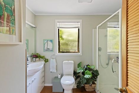 Photo of property in 13 Motukari Place, Onaero, Waitara, 4383