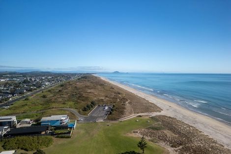 Photo of property in 1024b Papamoa Beach Road, Papamoa Beach, 3118
