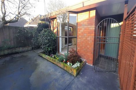 Photo of property in 1/224b Yaldhurst Road, Avonhead, Christchurch, 8042