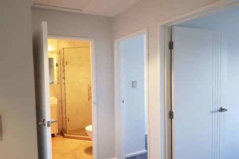 Photo of property in 75 Bordeaux Parade, Te Atatu South, Auckland, 0610