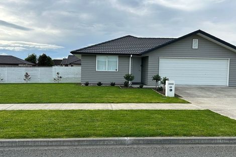 Photo of property in 68 Hinemoa Street, Levin, 5510