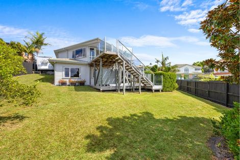 Photo of property in 40 Westpark Drive, West Harbour, Auckland, 0618