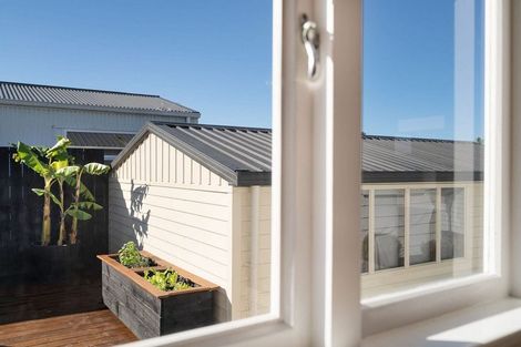 Photo of property in 2b Dalton Drive, Papamoa Beach, Papamoa, 3118