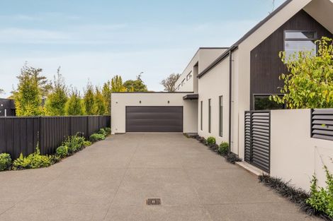 Photo of property in 16b Daresbury Lane, Fendalton, Christchurch, 8014