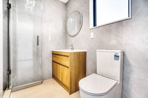 Photo of property in 10 Papai Lane, Massey, 0614