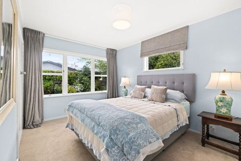 Photo of property in 17 Brookvale Road, Havelock North, 4130