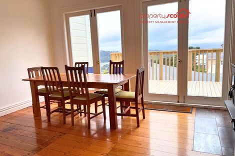 Photo of property in 43 Connaught Terrace, Brooklyn, Wellington, 6021