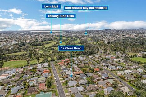 Photo of property in 12 Cleve Road, Green Bay, Auckland, 0604