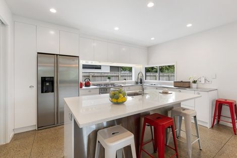 Photo of property in 46 Resolution Drive, Whitby, Porirua, 5024