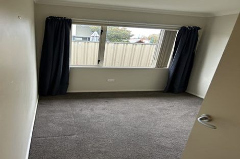 Photo of property in 18 Blythfield Place, Taradale, Napier, 4112