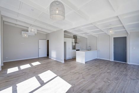 Photo of property in 8 Ngaroma Crescent, Whitianga, 3510