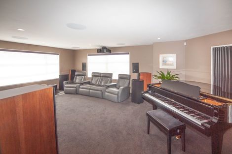 Photo of property in 17 Nether Green Crescent, Johnsonville, Wellington, 6037
