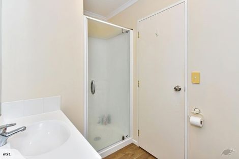 Photo of property in 4 Mattalie Place, Manurewa, Auckland, 2105