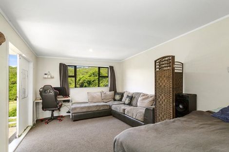 Photo of property in 17 Nassau Avenue, Grenada North, Wellington, 5028