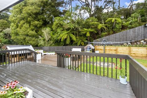 Photo of property in 43 Tamahere Drive, Glenfield, Auckland, 0629