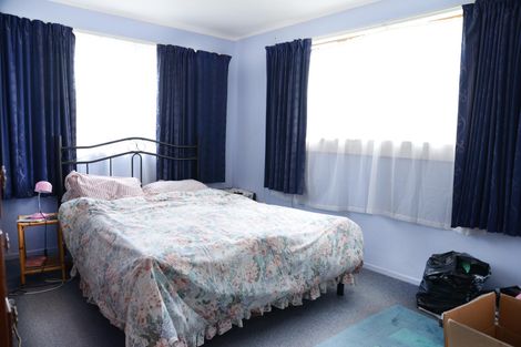 Photo of property in 53 Manuroa Road, Takanini, 2112