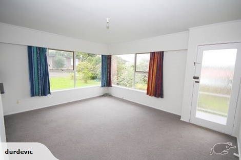 Photo of property in 2/61 Chartwell Avenue, Glenfield, Auckland, 0629