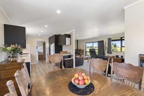 Photo of property in 24 Taylors Road, Otaki, 5583