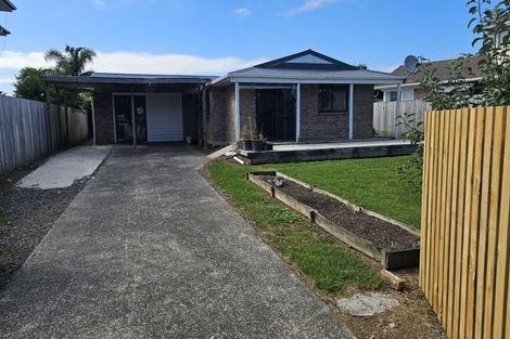 Photo of property in 372 Swanson Road, Ranui, Auckland, 0612