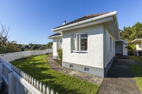 Photo of property in 8 Lynmouth Heights, Lynmouth, New Plymouth, 4310
