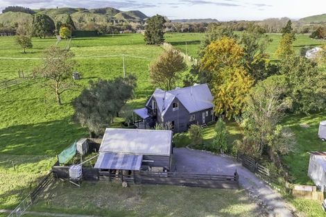 Photo of property in 100 Kereru Road, Maraekakaho, Hastings, 4171