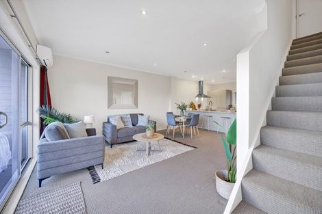 Photo of property in The Strand, 4/16 Ronald Street, Strandon, New Plymouth, 4312