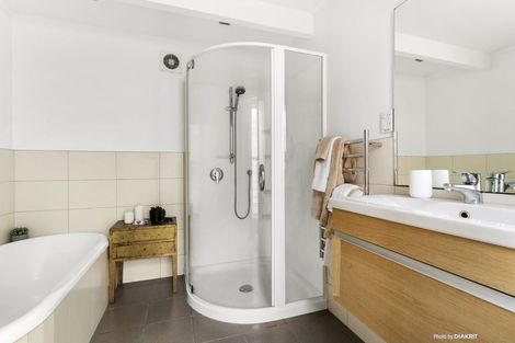 Photo of property in 17 Douglas Street, Mount Cook, Wellington, 6021