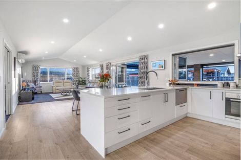 Photo of property in 5 Boyce Crescent, Cambridge, 3434
