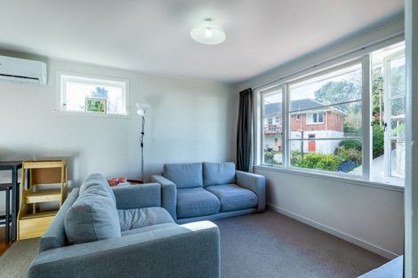 Photo of property in 17 Hutchinson Avenue, New Lynn, Auckland, 0600