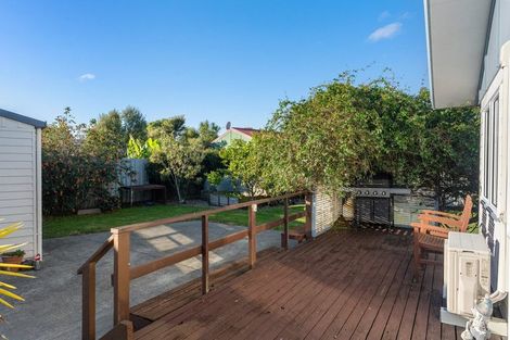 Photo of property in 111 Makarini Street, Paraparaumu, 5032