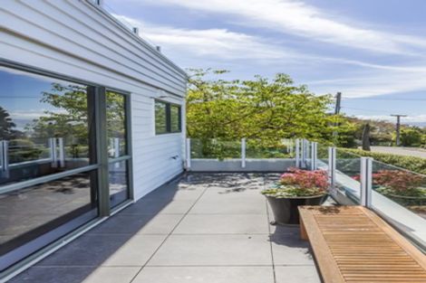 Photo of property in 15 Whitu Street, Khandallah, Wellington, 6035