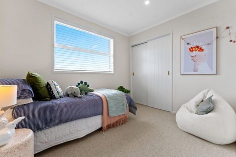 Photo of property in 2 Buddle Road, Paerata, 2124