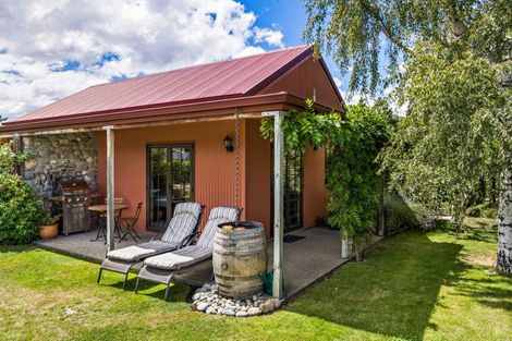 Photo of property in 1 Shortcut Road, Cromwell, 9310