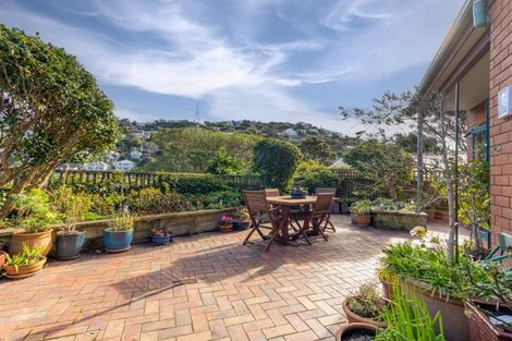 Photo of property in Mt Carmel Mews, 12/9u Arawa Road, Hataitai, Wellington, 6021