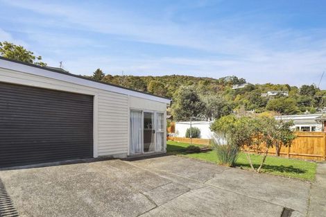 Photo of property in 3 Parnell Street, Fairfield, Lower Hutt, 5011