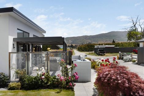 Photo of property in 4b Alpha Street, Cromwell, 9310