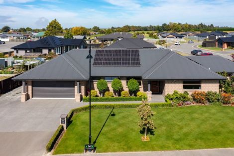 Photo of property in 17 Whiteoak Grove, Tinwald, Ashburton, 7700