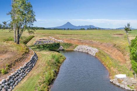 Photo of property in 208 Ngatimaru Road, Tikorangi, Waitara, 4383