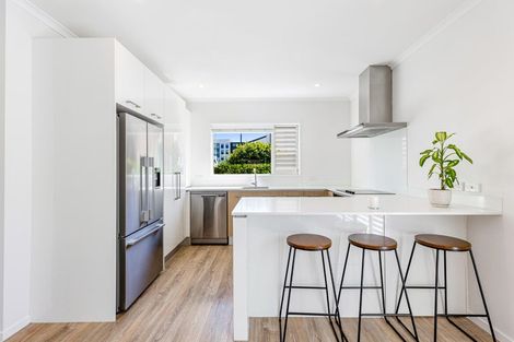 Photo of property in 7 Peihana Road, Hobsonville, Auckland, 0616