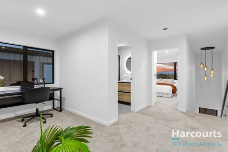 Photo of property in 56a Donovan Avenue, Massey, Auckland, 0614