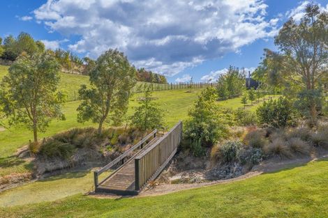 Photo of property in 22 Highlands Drive, Waipawa, 4277