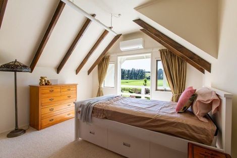 Photo of property in 66 Hamilton Road, Dannevirke, 4976