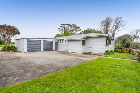 Photo of property in 352 Manutahi Road, Lepperton, New Plymouth, 4373