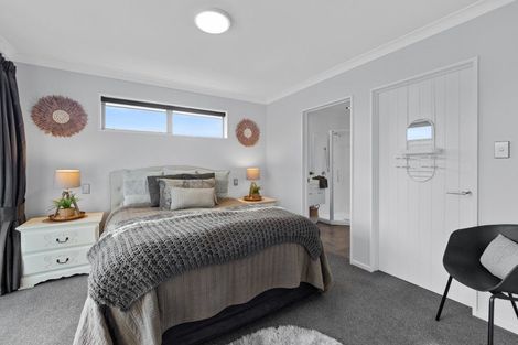 Photo of property in 16 Whiteoak Grove, Tinwald, Ashburton, 7700