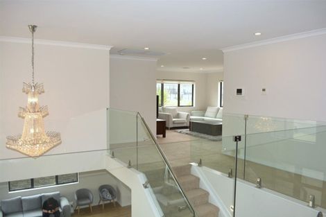 Photo of property in 11 Harvest Avenue, Orewa, 0931