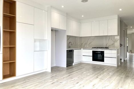 Photo of property in 32 Pilot Drive, Hobsonville, Auckland, 0616