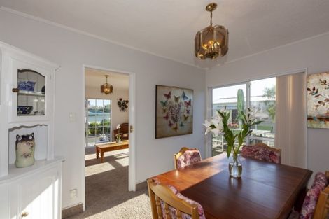 Photo of property in 13 Rangiatea Street, Paraparaumu Beach, Paraparaumu, 5032
