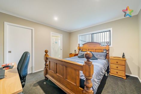 Photo of property in 6 Jack Vaughan Grove, Wainuiomata, Lower Hutt, 5014