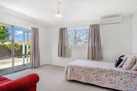 Photo of property in 10 Cornwall Place, Stoke, Nelson, 7011